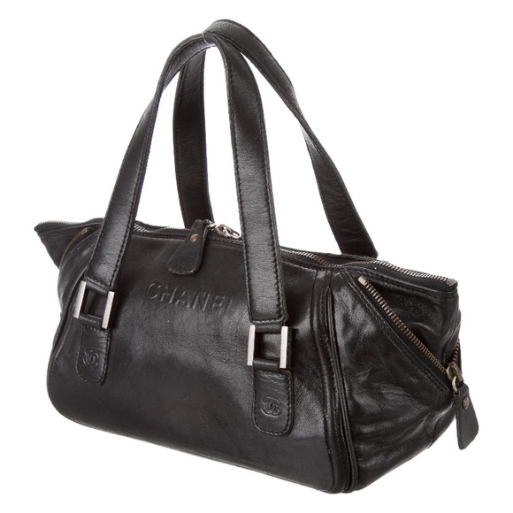 CHANEL Handbags - Chanel Calfskin Handbag